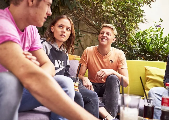 Hotel Djh-gaestehaus Bermuda3eck 2*